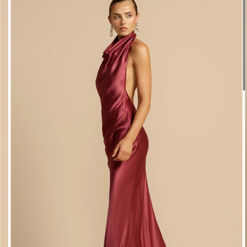 Selling Arcina Ori Gaia Gown- Size Small